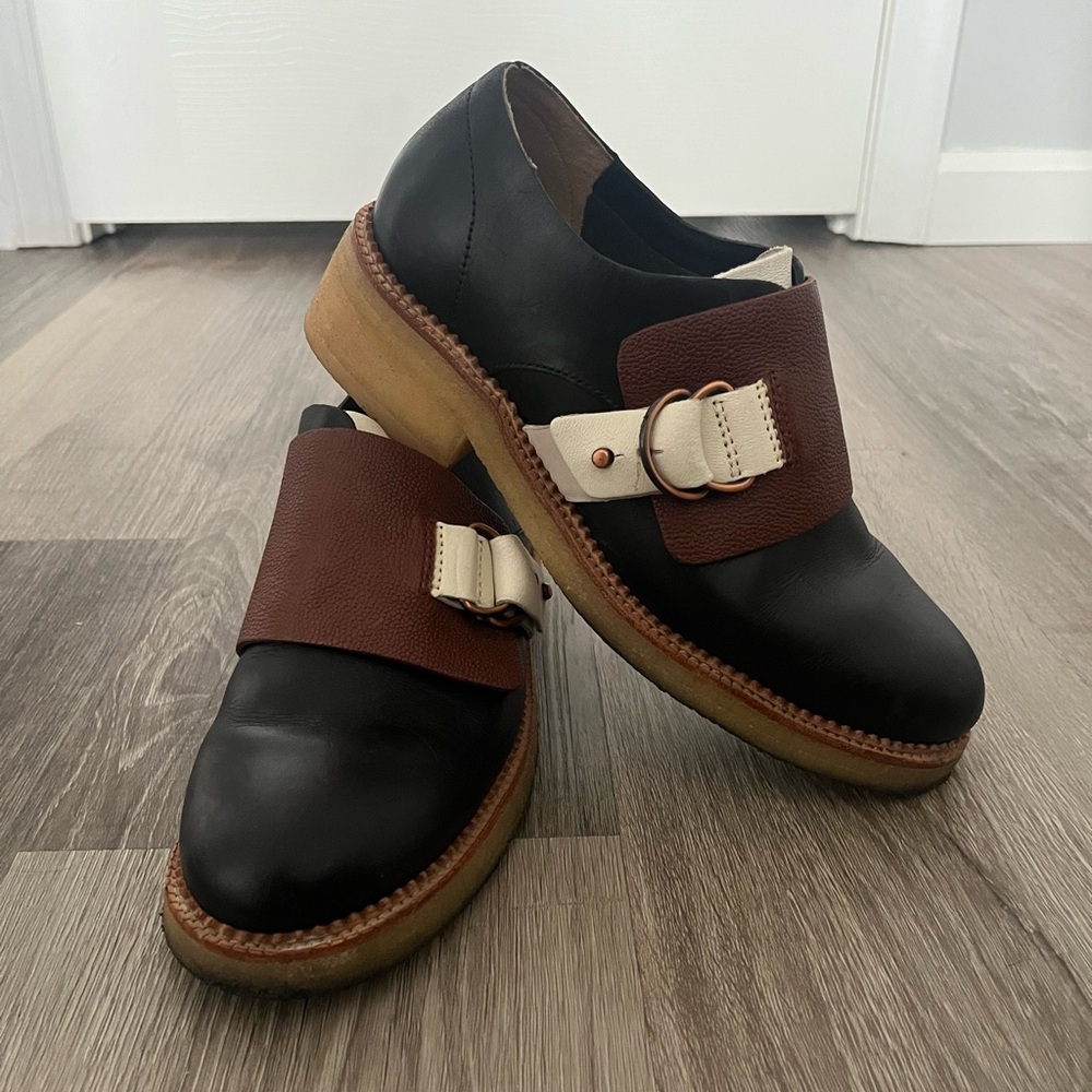 Clark's Maru Monk Genuine Leather oxfords